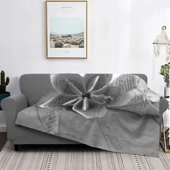 Origami popierinės gėlės Pilkšvos spalvos antklodė Lovatiesė ant lovos Antklodė Lovatiesė Ins Vėjas Kūdikio antklodė