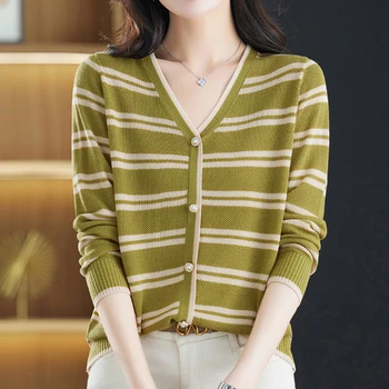 dryžuotas megztinis Moterys Megztas sagų megztinis Rudens drabužiai Megztiniai ilgomis rankovėmis Džemperiai Džemperiai Moteris Korėjietiško stiliaus Pull Femme Hiver 2023