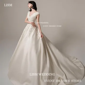 LISM Elegantiškos A linijos vestuvinės suknelės Gilios V formos kaklo berankovės grindų ilgis Oficialūs vestuviniai chalatai Korėjos moterims pagal užsakymą pagaminti 2024