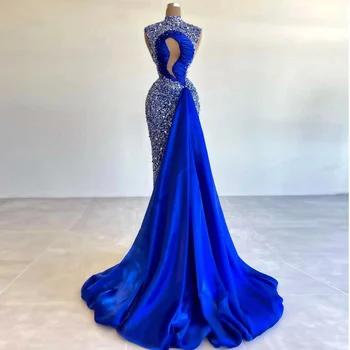 Royal Blue Luxury Prom suknelė 2022 m Blizgučiai aukštu kaklu be rankovių šlavimo traukinys Oficialios vakarėlio undinės suknelės Chalatai De Soirée